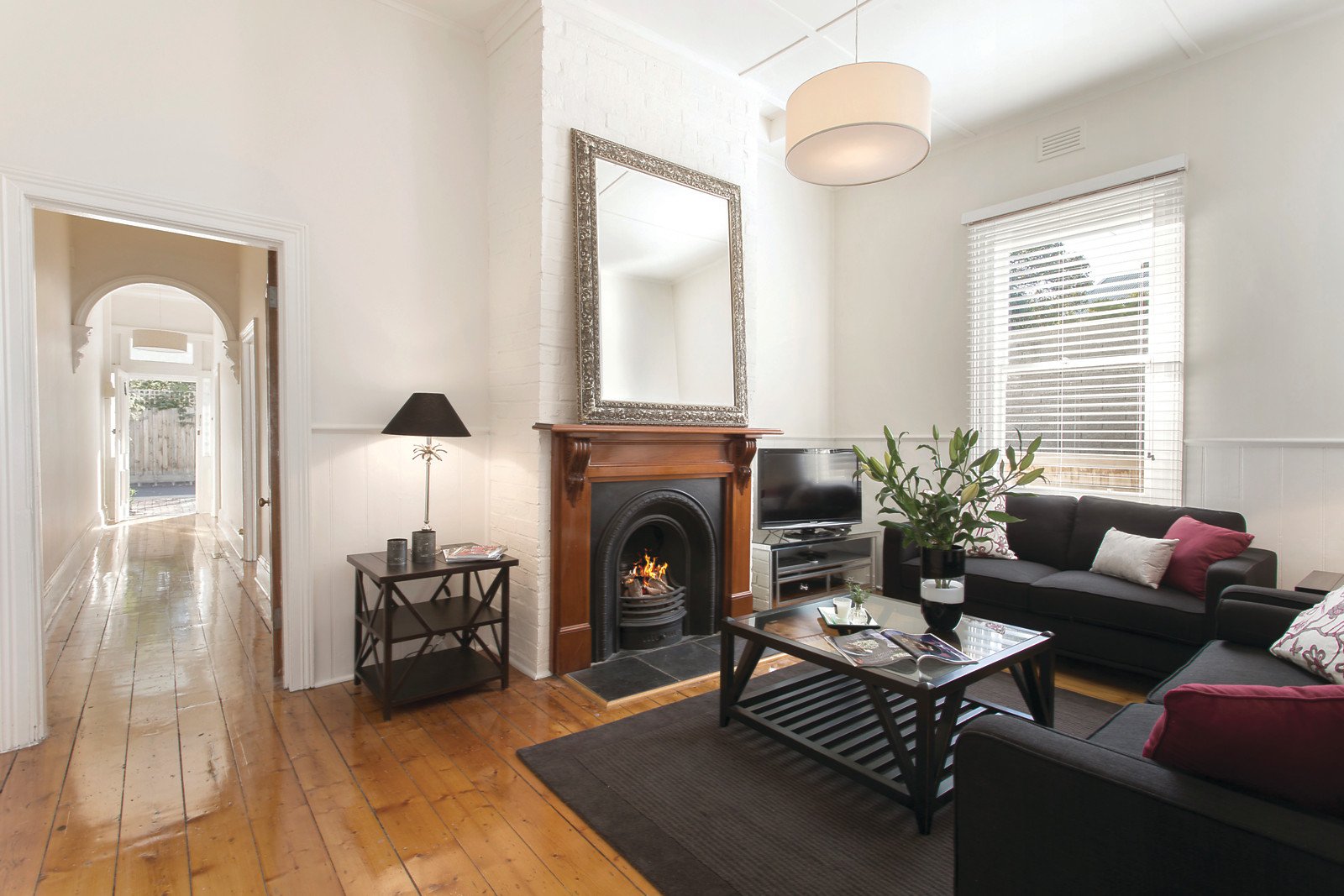 9 Ermington Place, Kew, VIC