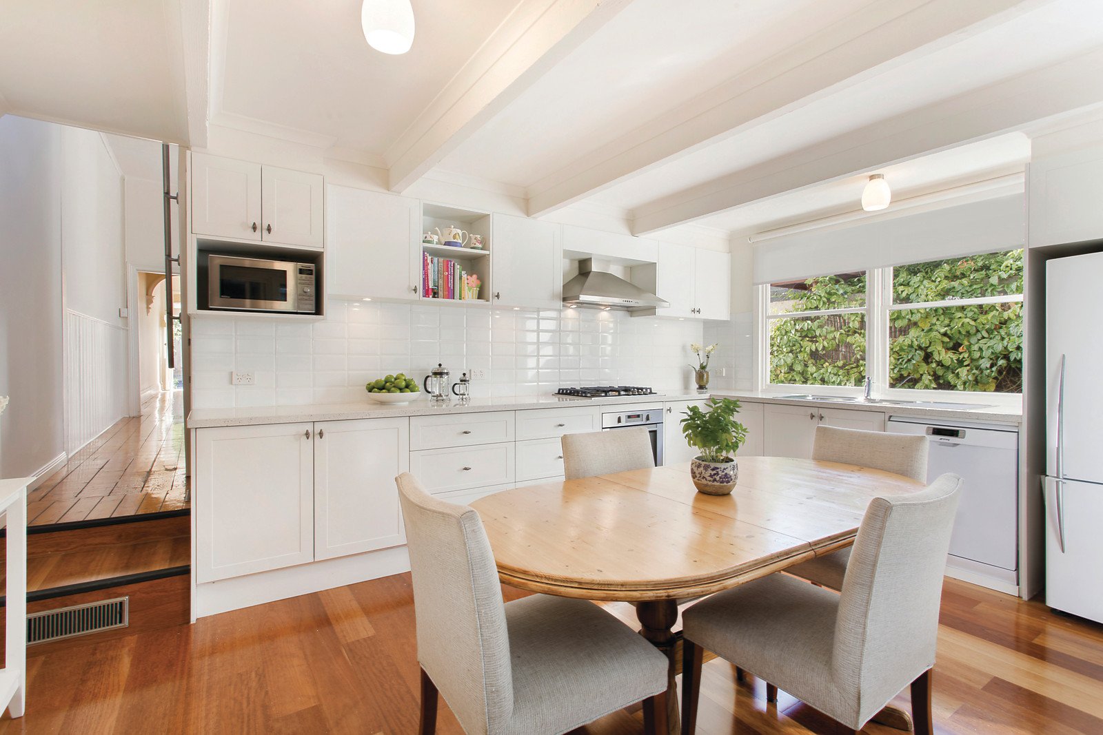 9 Ermington Place, Kew, VIC