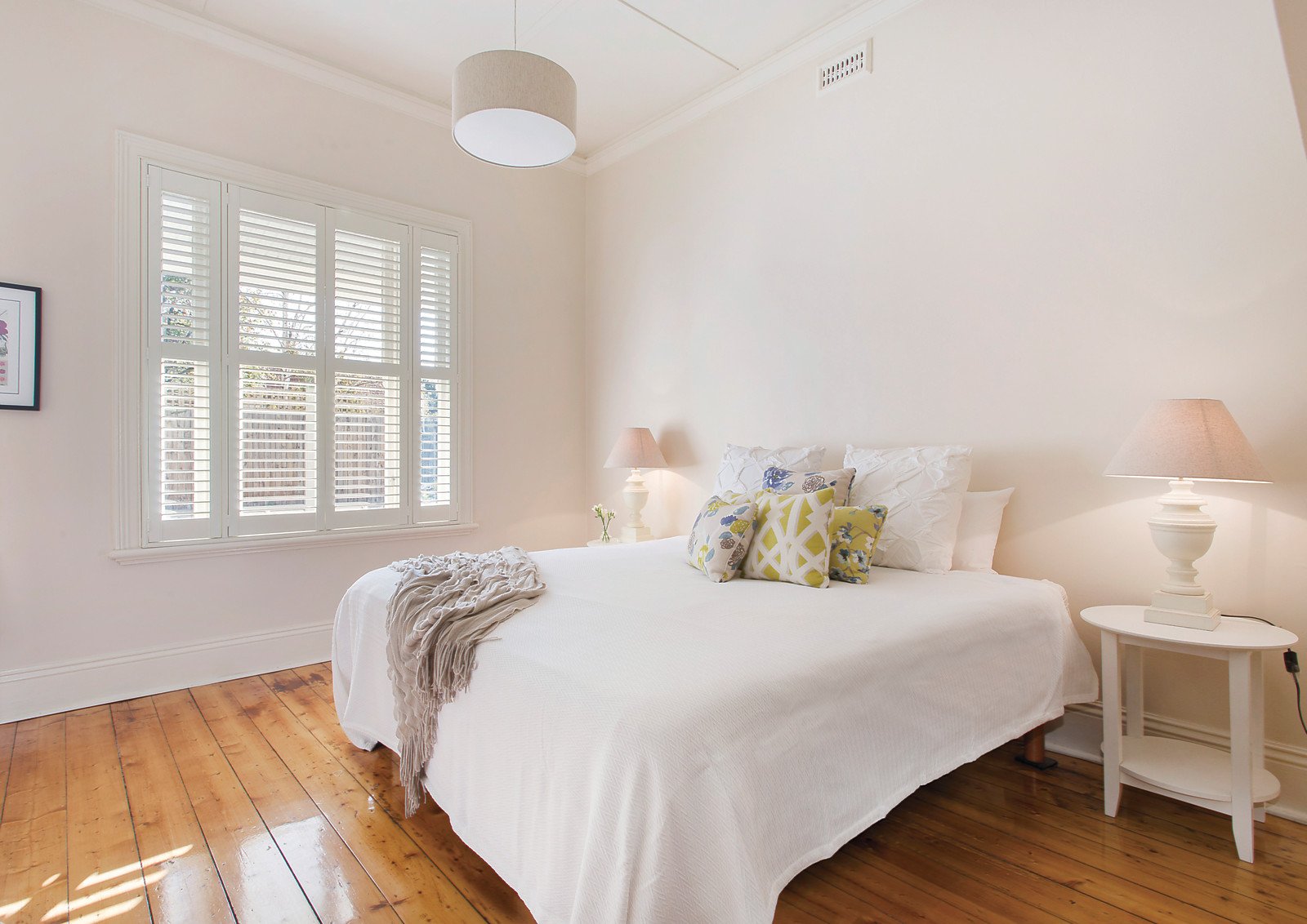 9 Ermington Place, Kew, VIC