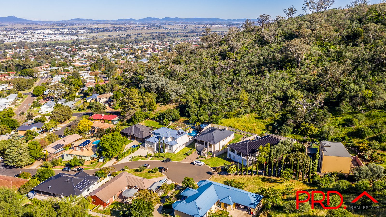 9 Errol Place TAMWORTH 7