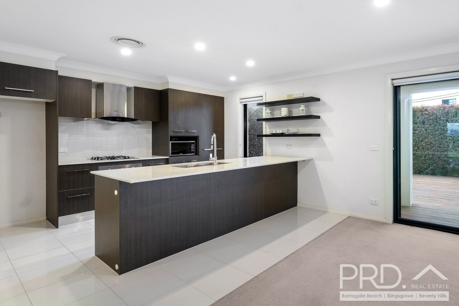 9 Esme Lane Parade NARWEE 2