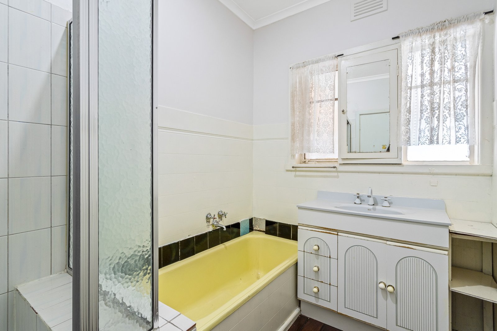 Gallery: 9 Estelle Court