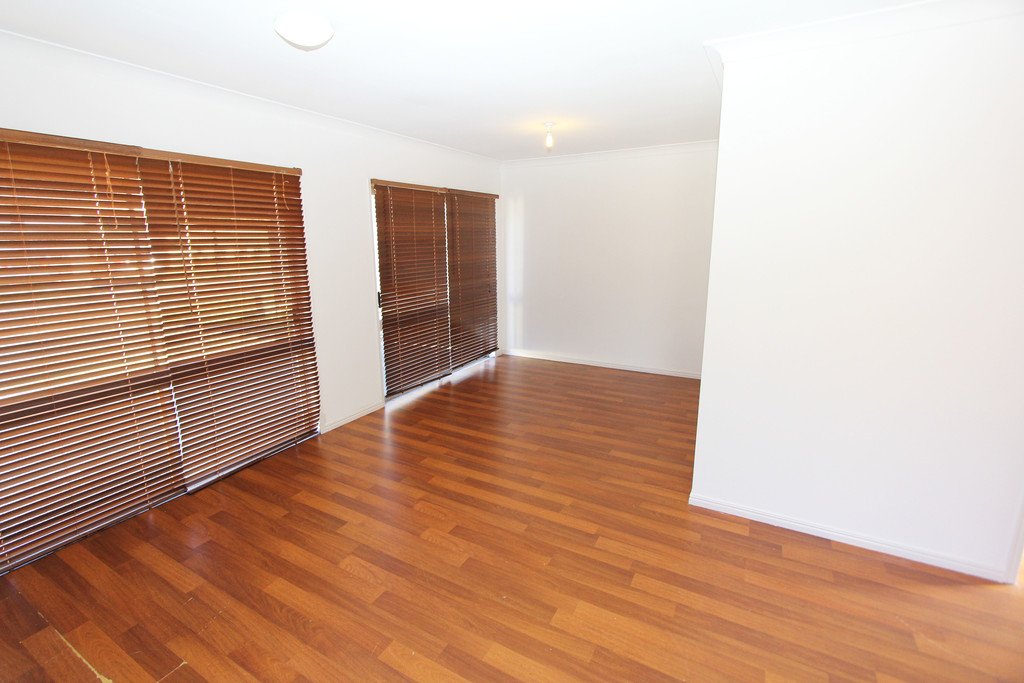 9 Fairweather Drive PARKWOOD 4