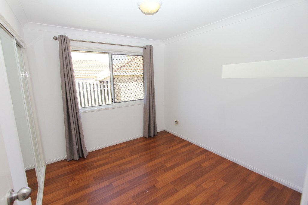 9 Fairweather Drive PARKWOOD 8