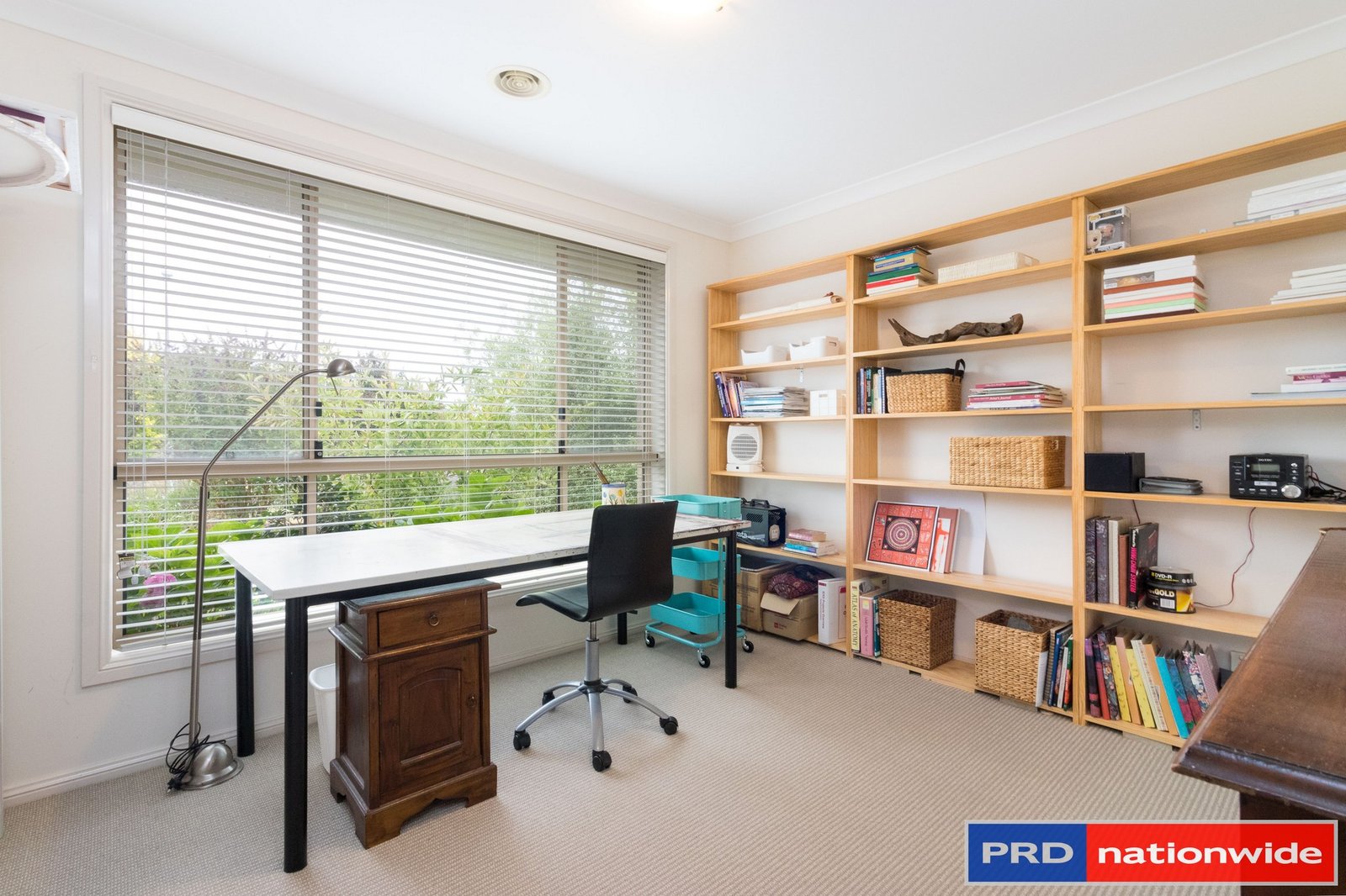 9 Falconer Place BUNGENDORE 12