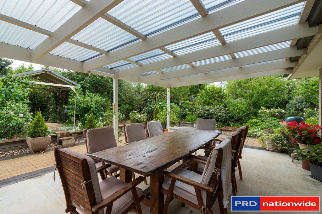 9 Falconer Place BUNGENDORE 15