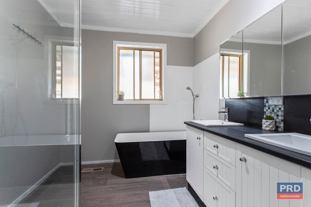 9 Farrell Court NORTH BENDIGO 7