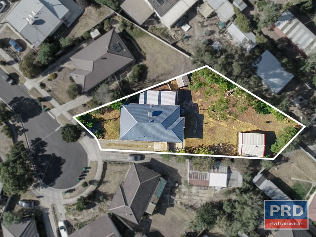 9 Farrell Court NORTH BENDIGO 13