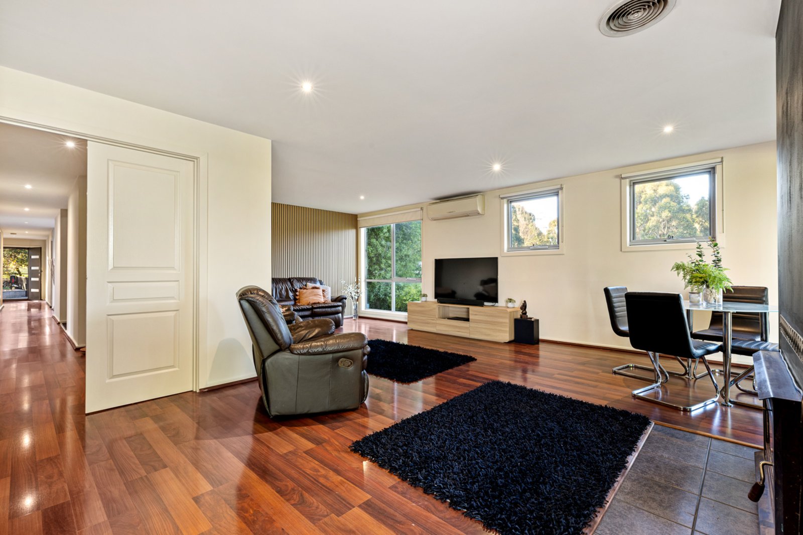 Gallery: 9 Finns Road