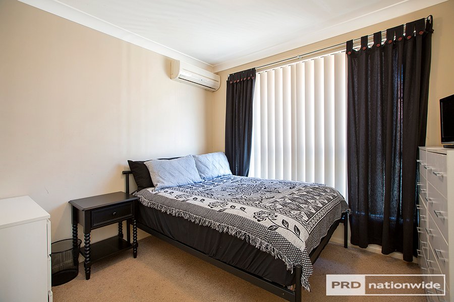 9 Fishermans Place TAMWORTH 13