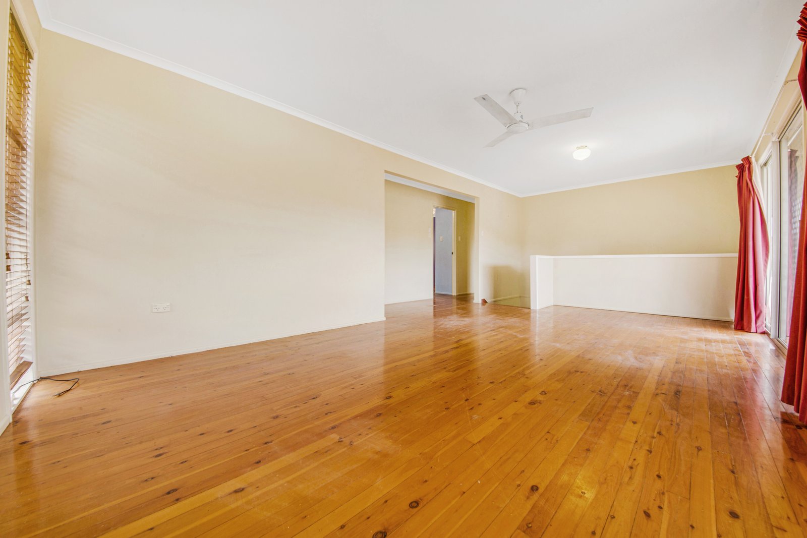 9 Fitzroy Court BOYNE ISLAND 6
