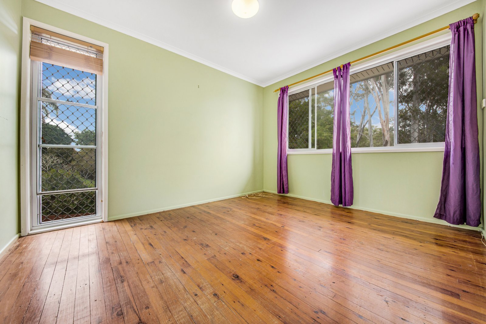 9 Fitzroy Court BOYNE ISLAND 12