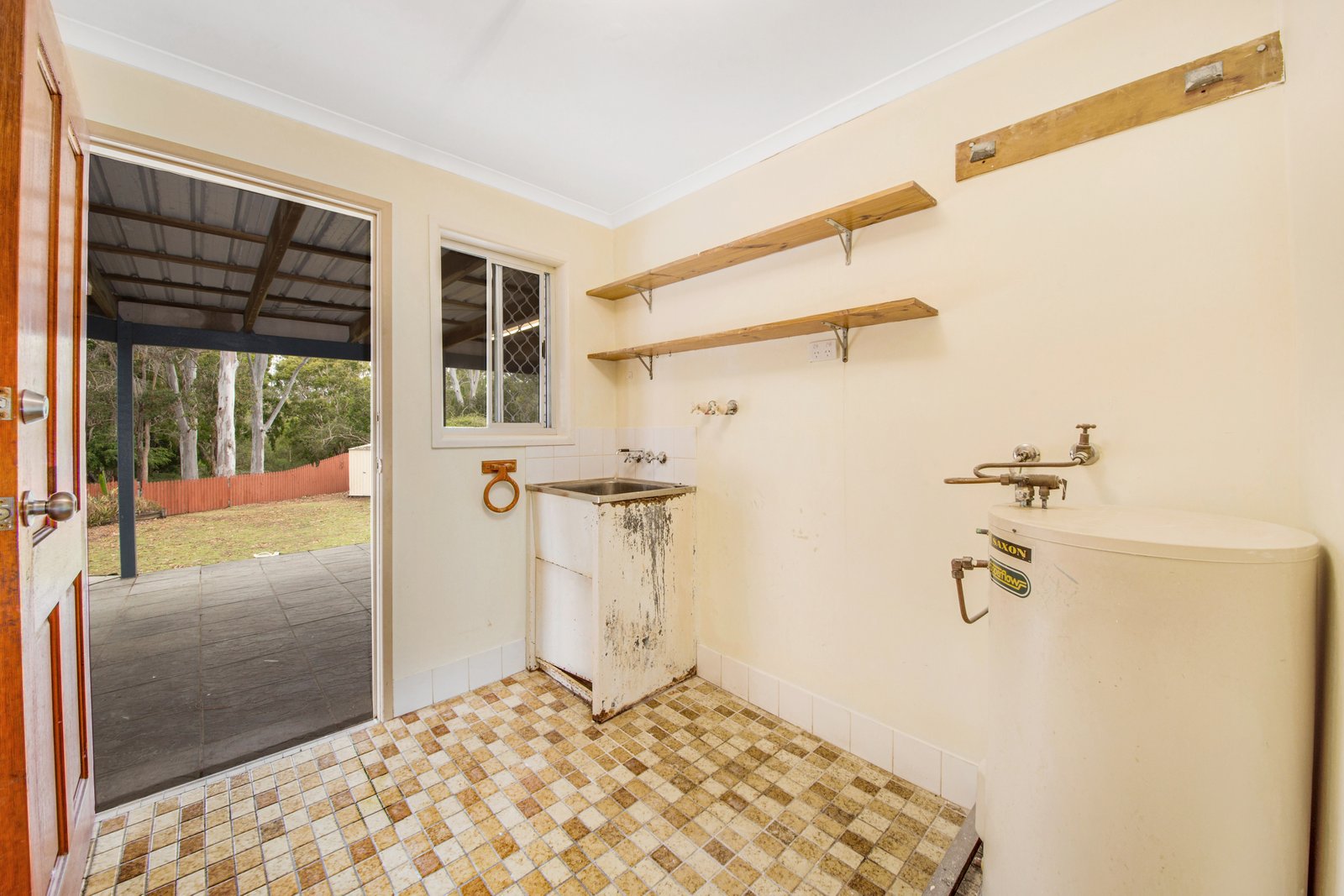 9 Fitzroy Court BOYNE ISLAND 14