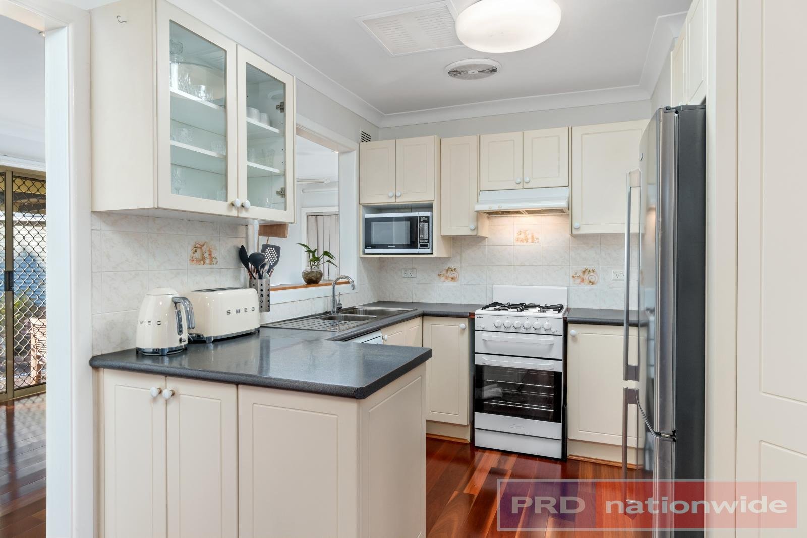 9 Flanders Avenue MILPERRA 3