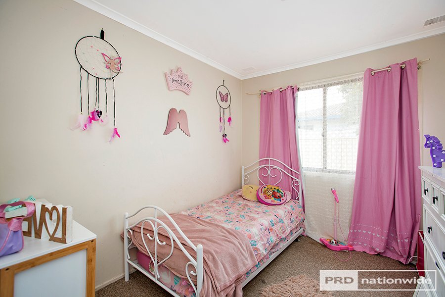 9 Flemming Crescent TAMWORTH 7