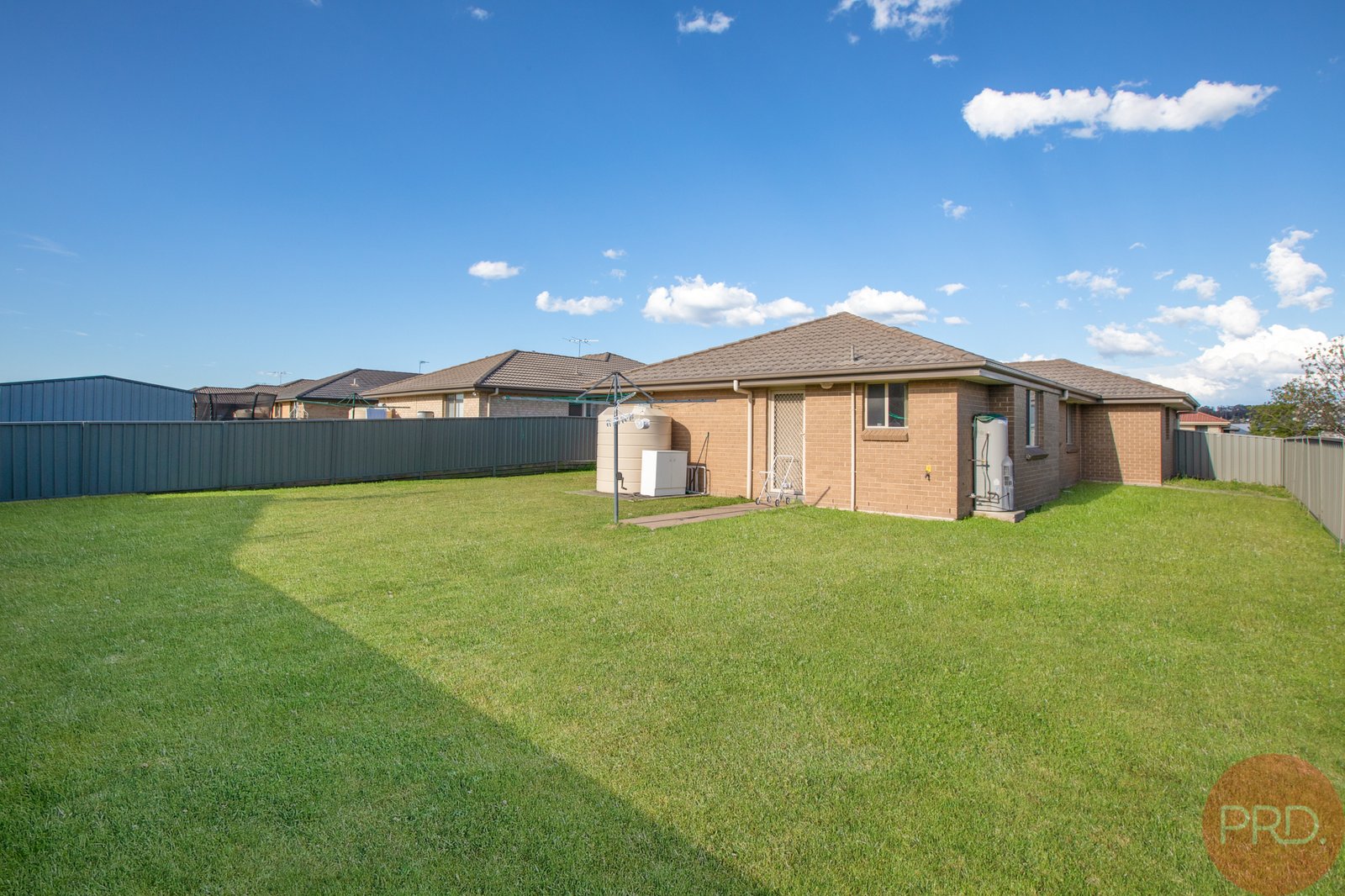 9 Fonda Avenue RUTHERFORD 15