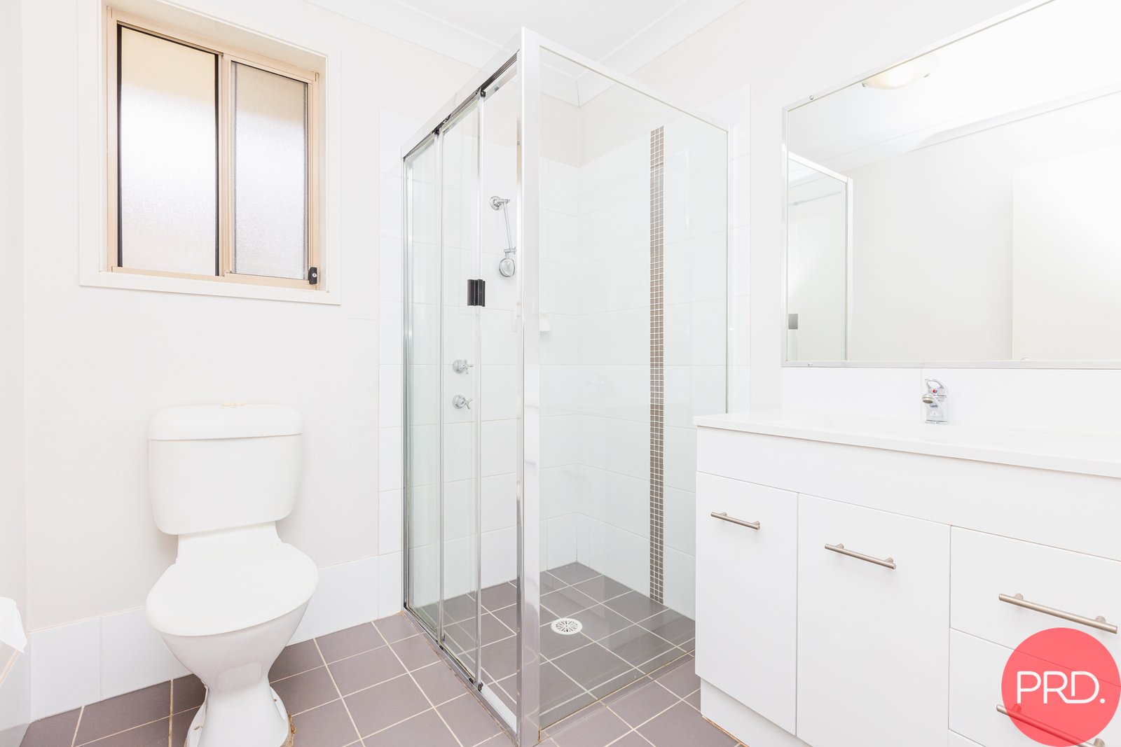 9 Fonda Avenue RUTHERFORD 8