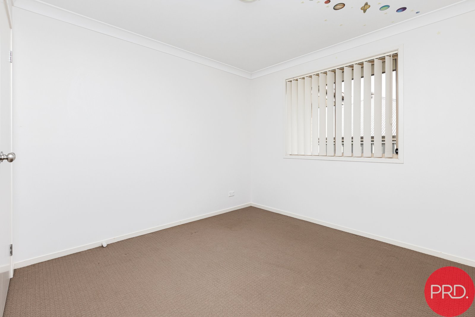 9 Fonda Avenue RUTHERFORD 9