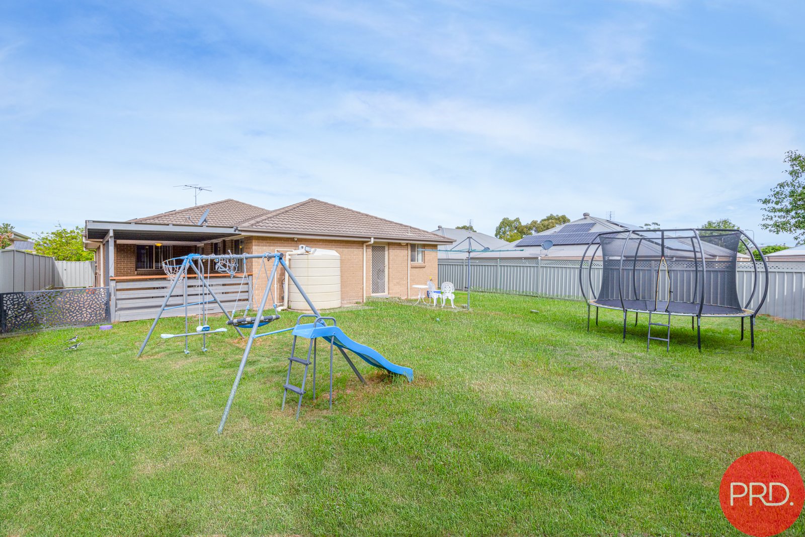 9 Fonda Avenue RUTHERFORD 15