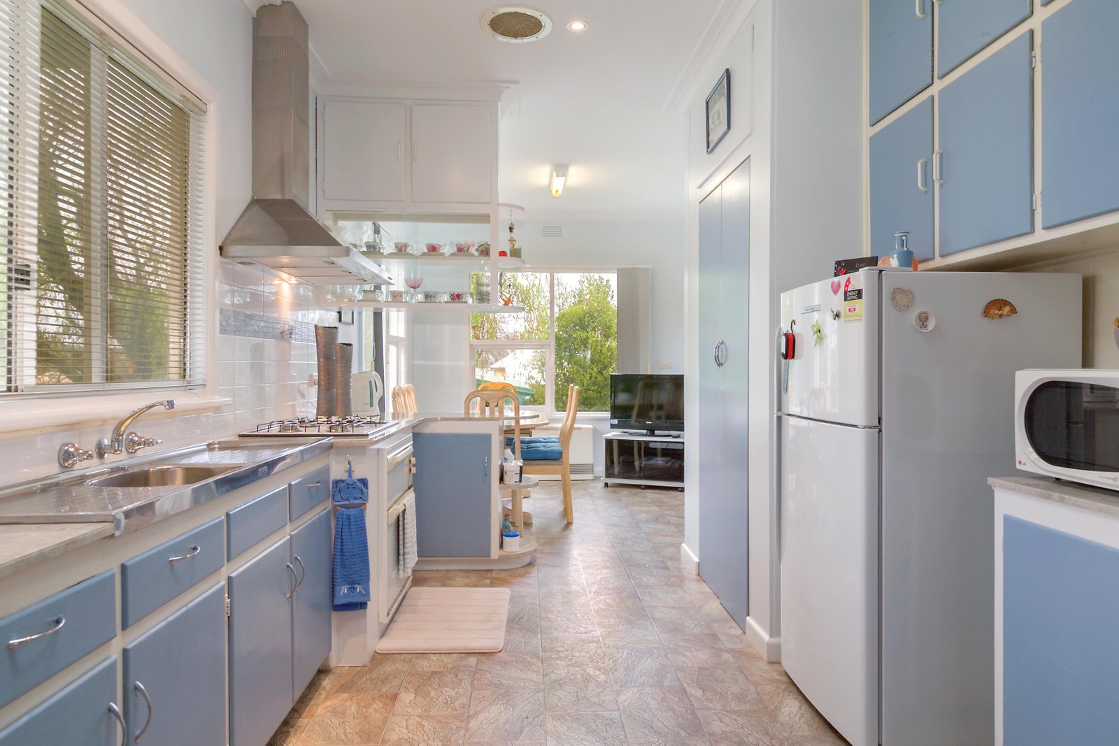 Gallery: 9 Ford Street