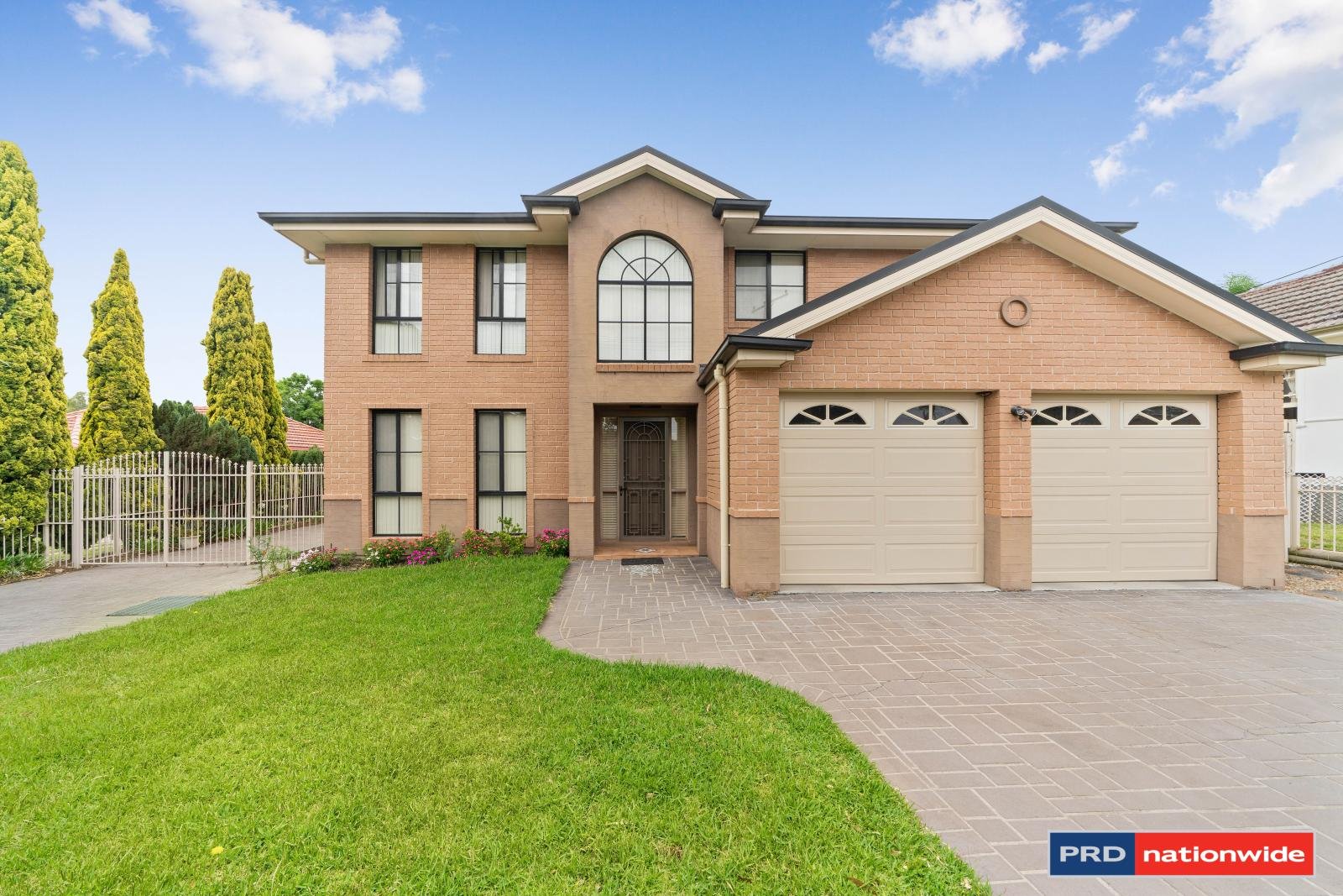 9 Forrest Road EAST HILLS 1