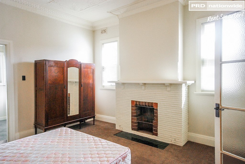 9 Fox Street WAGGA WAGGA 5