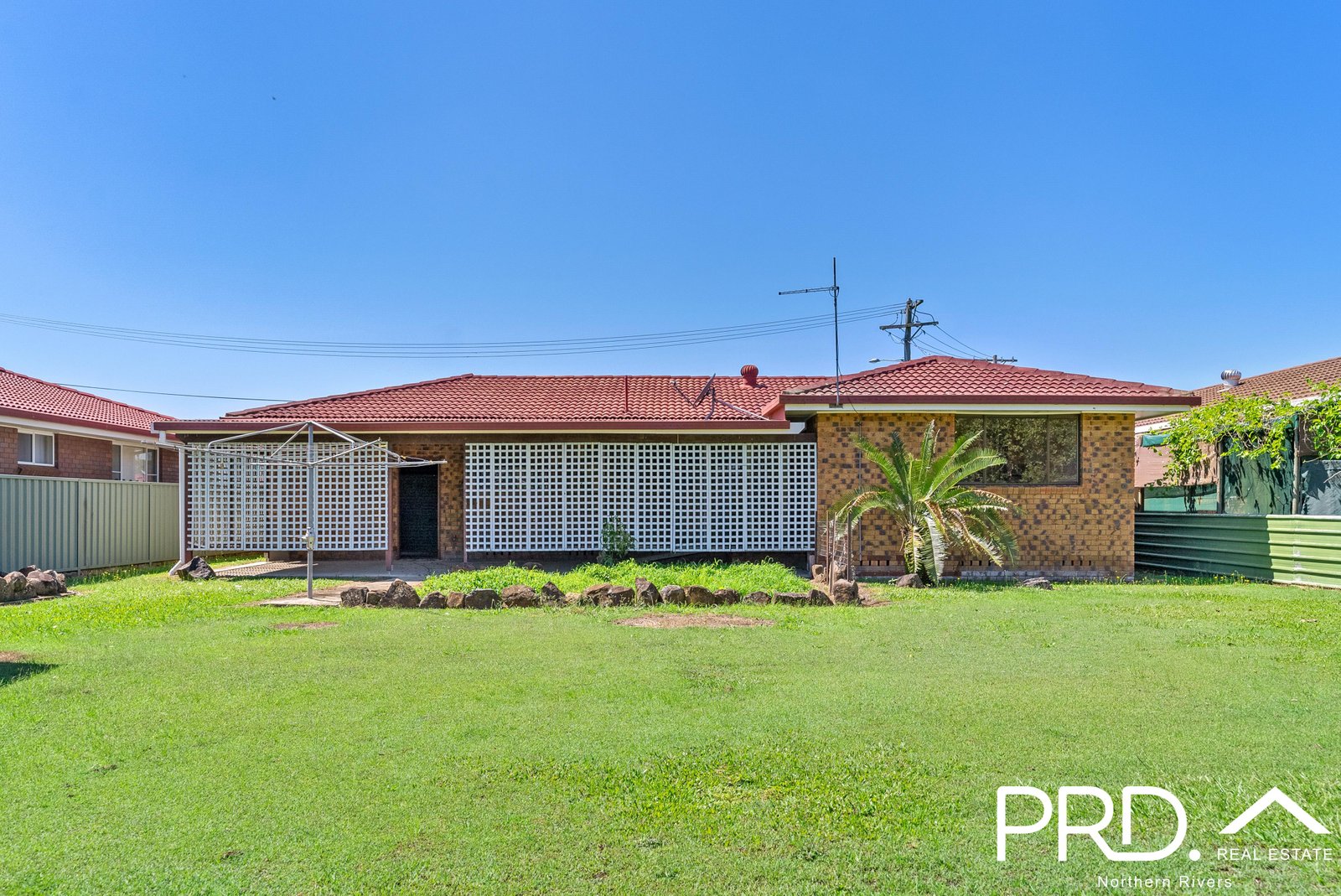 9 Frances Street CASINO 14