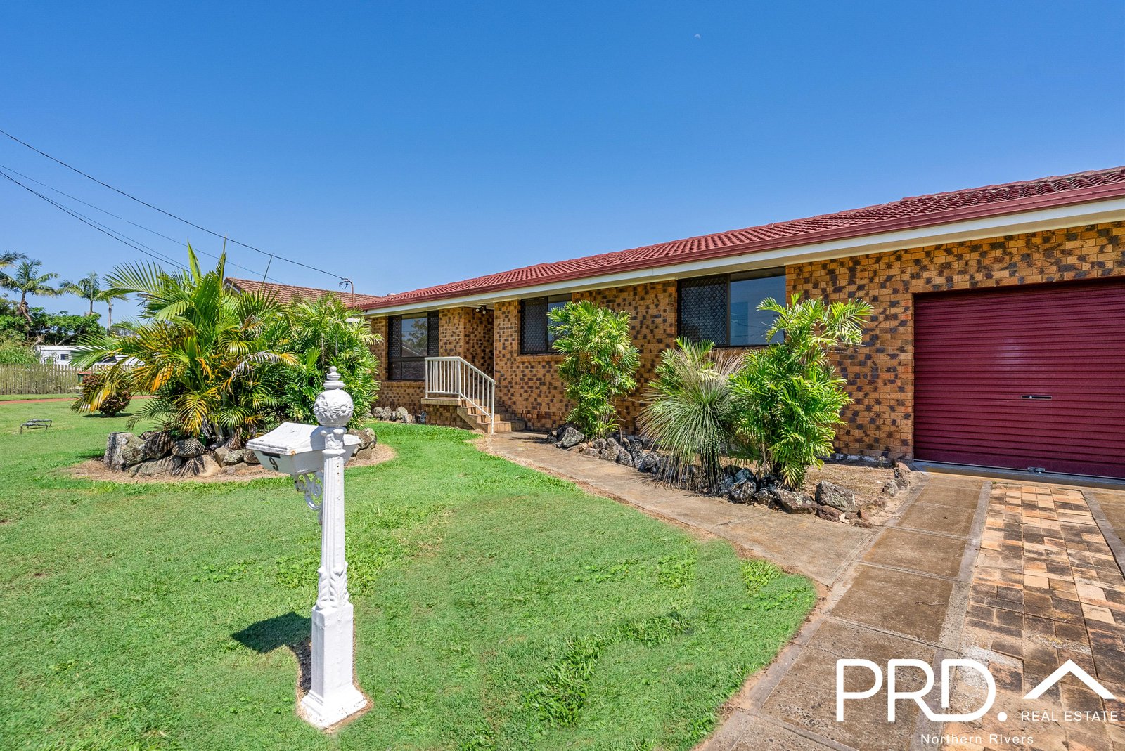 9 Frances Street CASINO 17