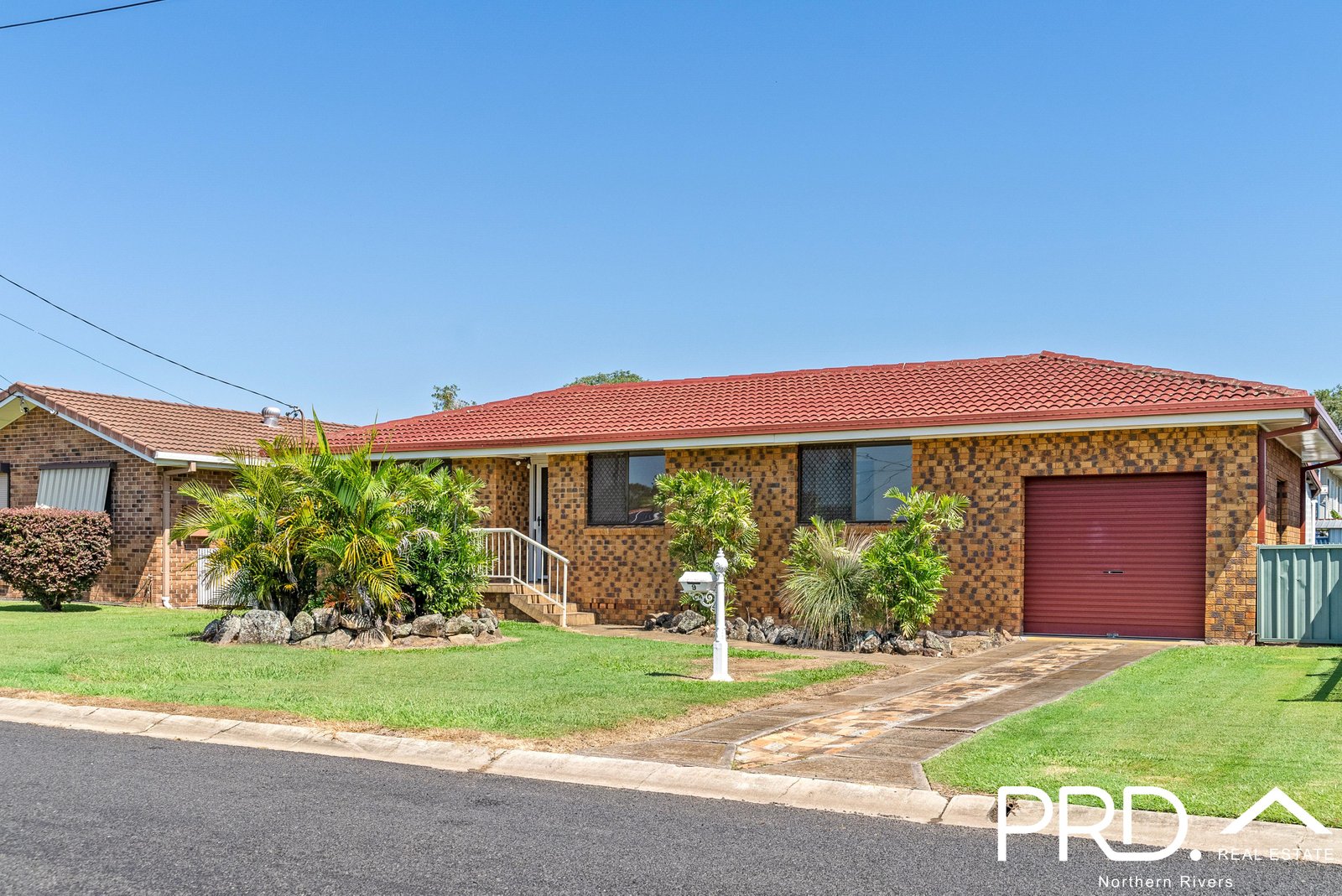 9 Frances Street CASINO 18