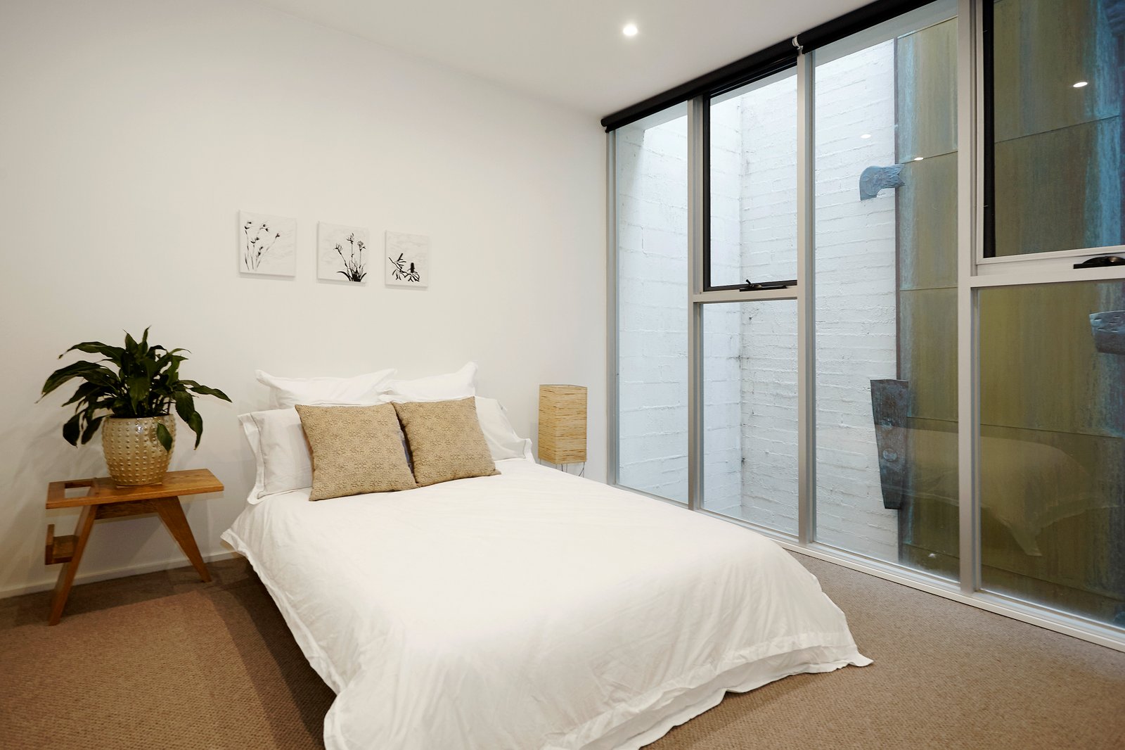 Gallery: 9 Francis Street