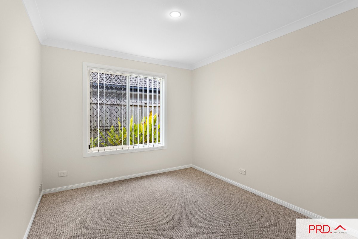 9 Fulmar Place BURLEIGH WATERS 10