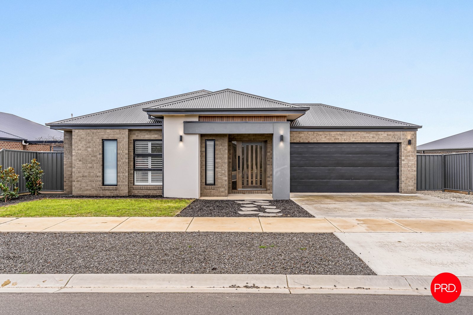 9 Galactic Avenue STRATHFIELDSAYE 1