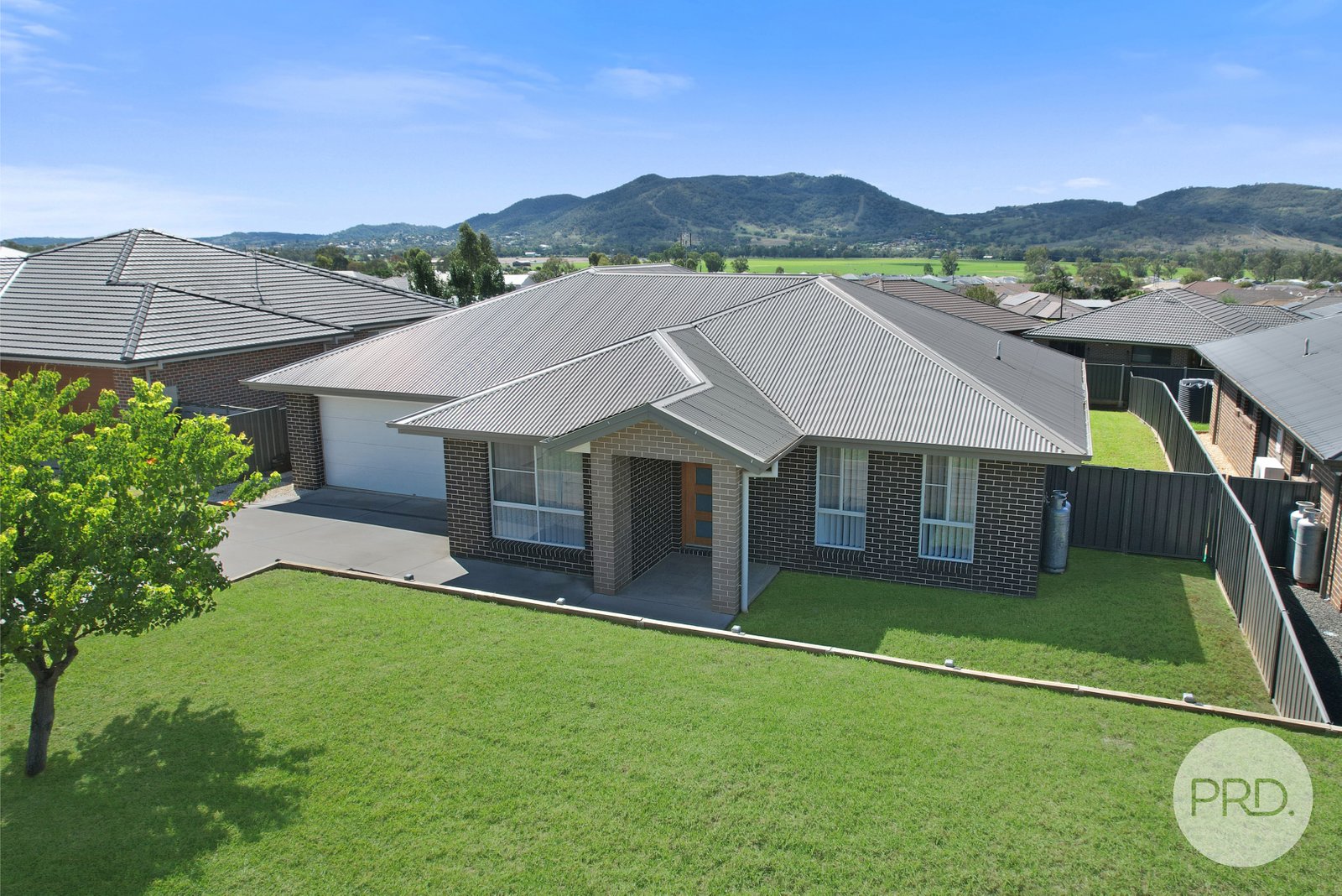 9 Galah Drive TAMWORTH 1