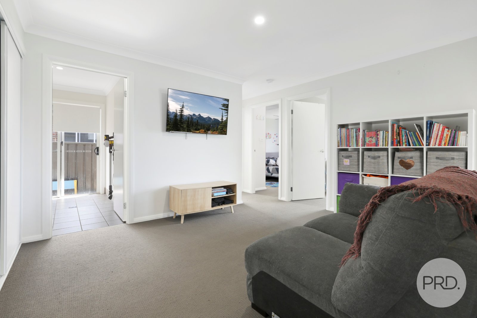 9 Galah Drive TAMWORTH 15