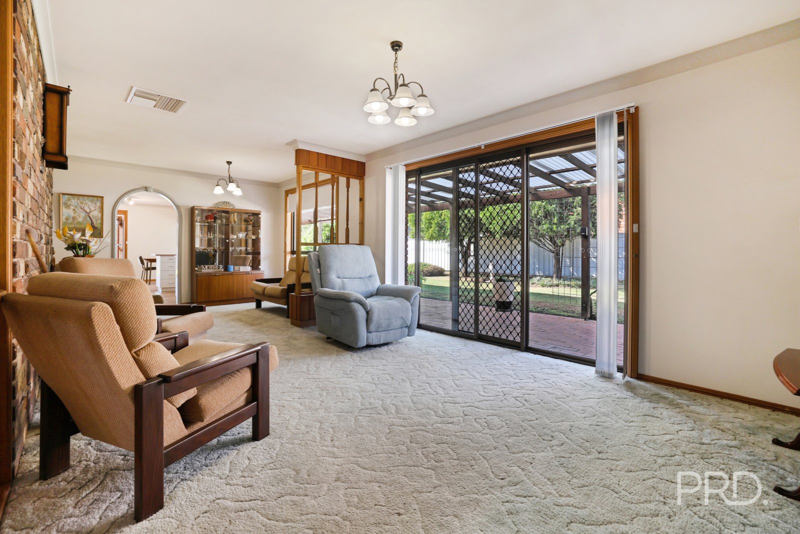 9 Garden Street TAMWORTH 12