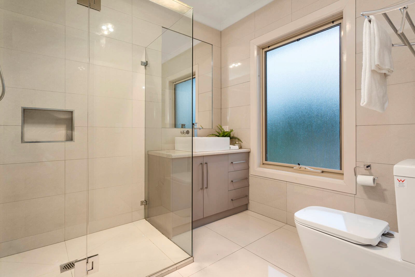 Real Estate and Property in 9 Gedye Street, Doncaster East, VIC