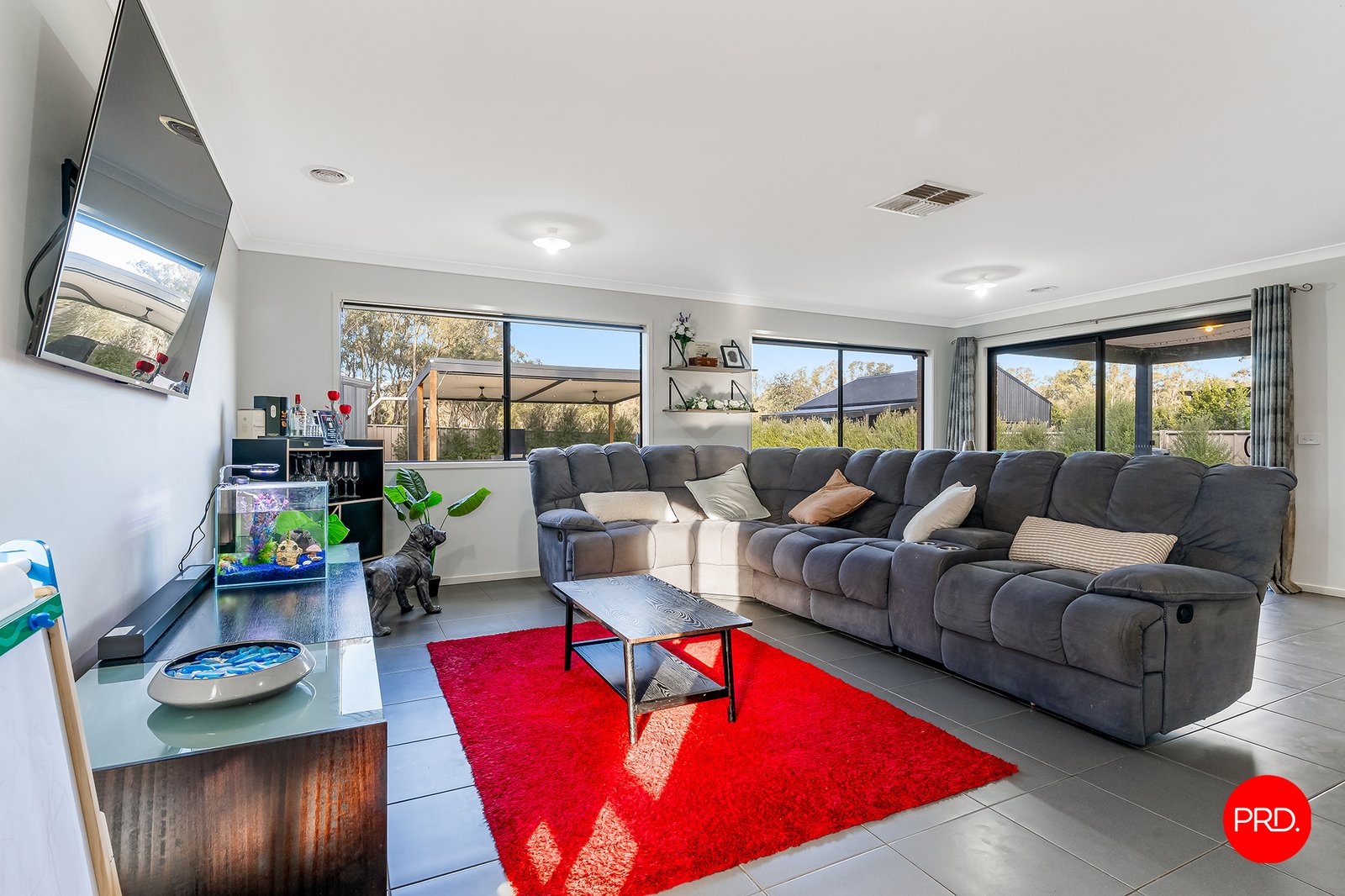 9 Gelbray Street ASCOT 4