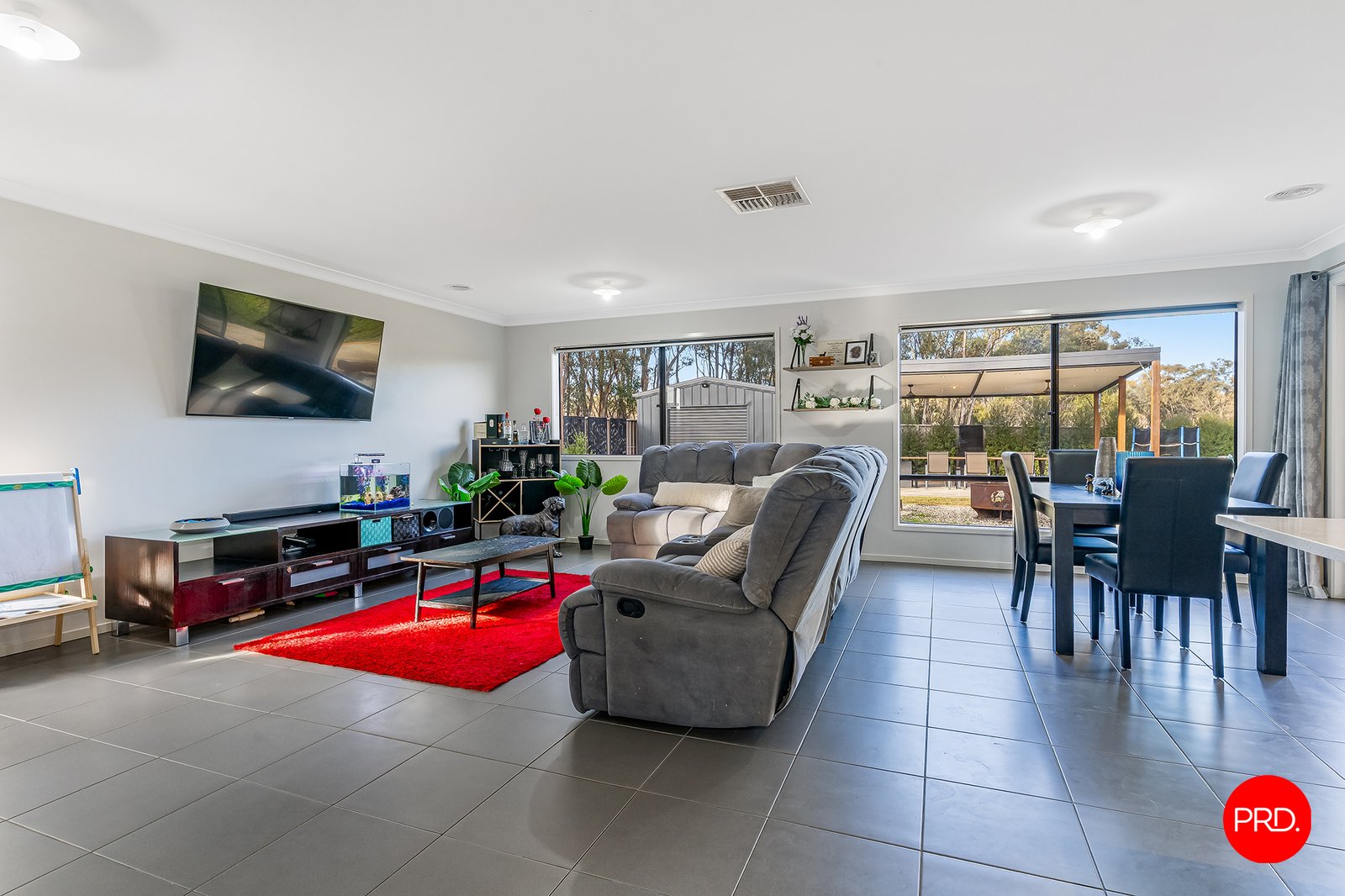 9 Gelbray Street ASCOT 7