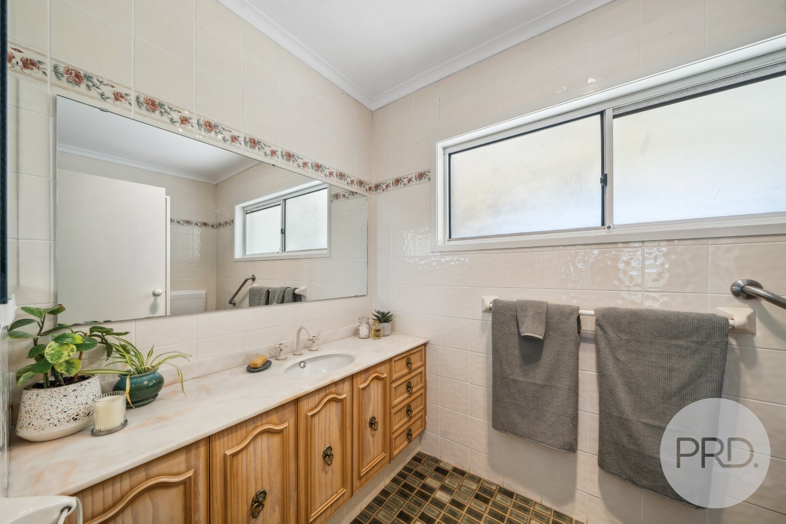 9 Gibson Street BOOROOMA 15