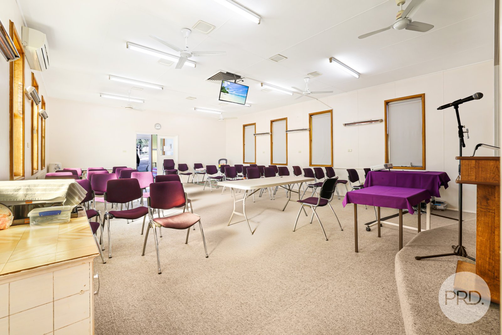 9 Gipps Street TAMWORTH 9