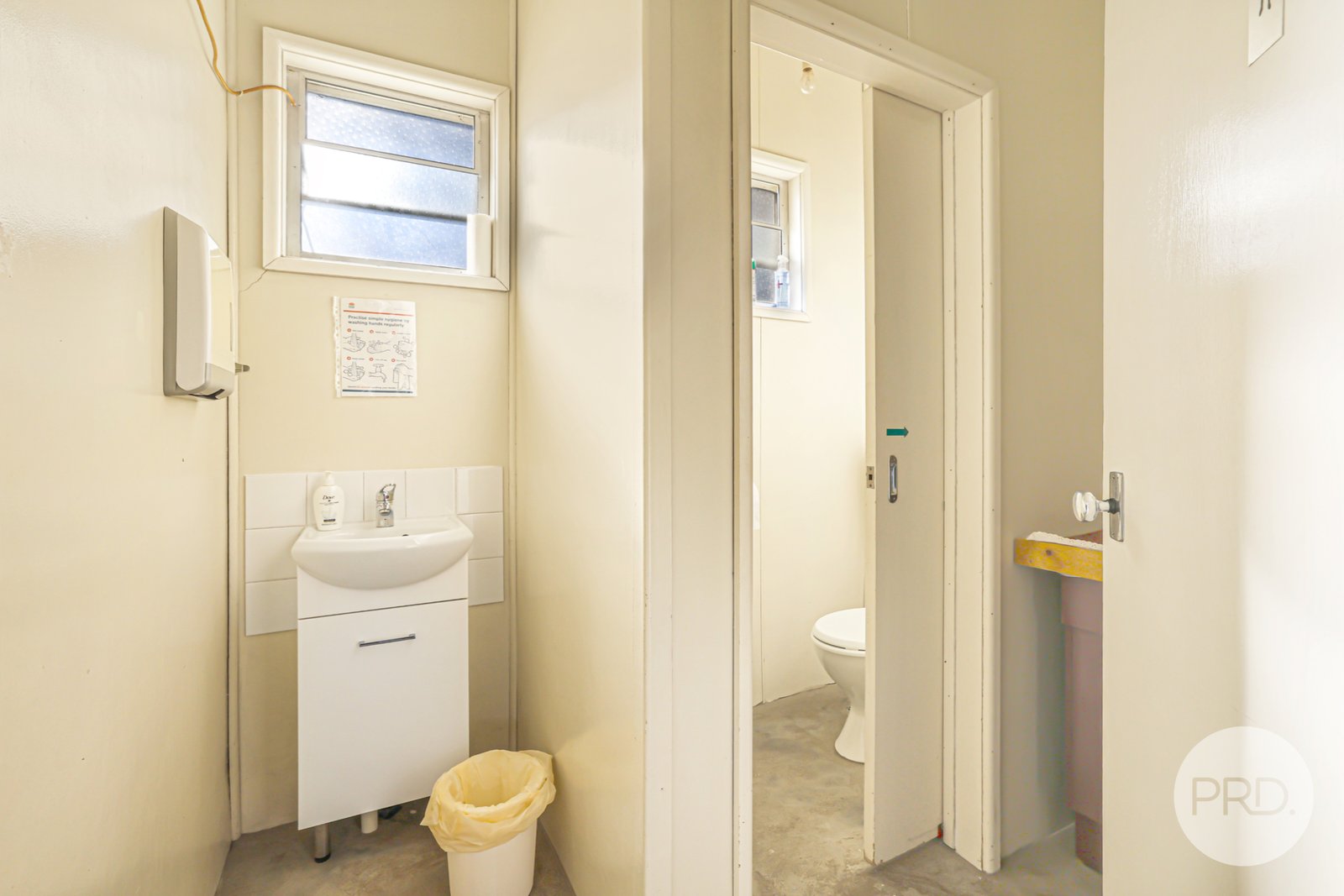 9 Gipps Street TAMWORTH 12