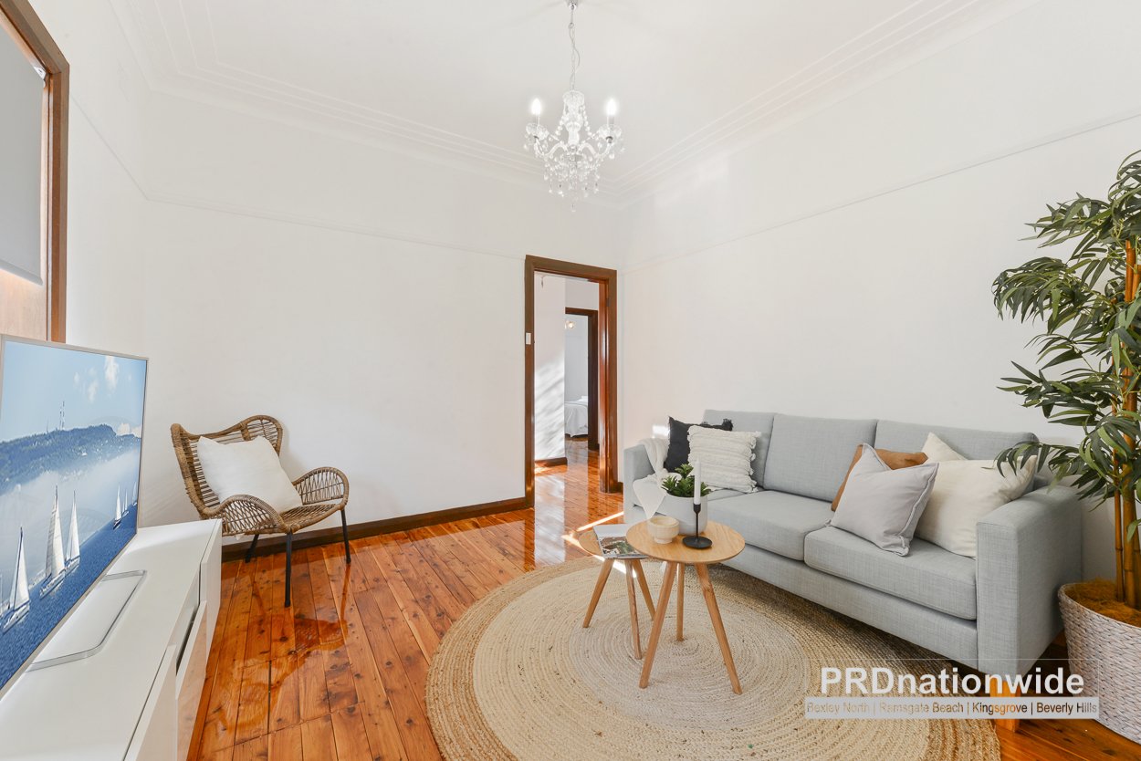 9 Girraween Street KINGSGROVE 2