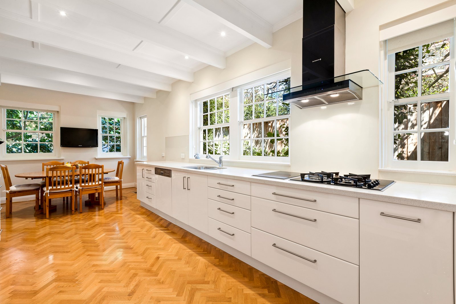 Real Estate and Property in 9 Glenbervie Road, Toorak, VIC