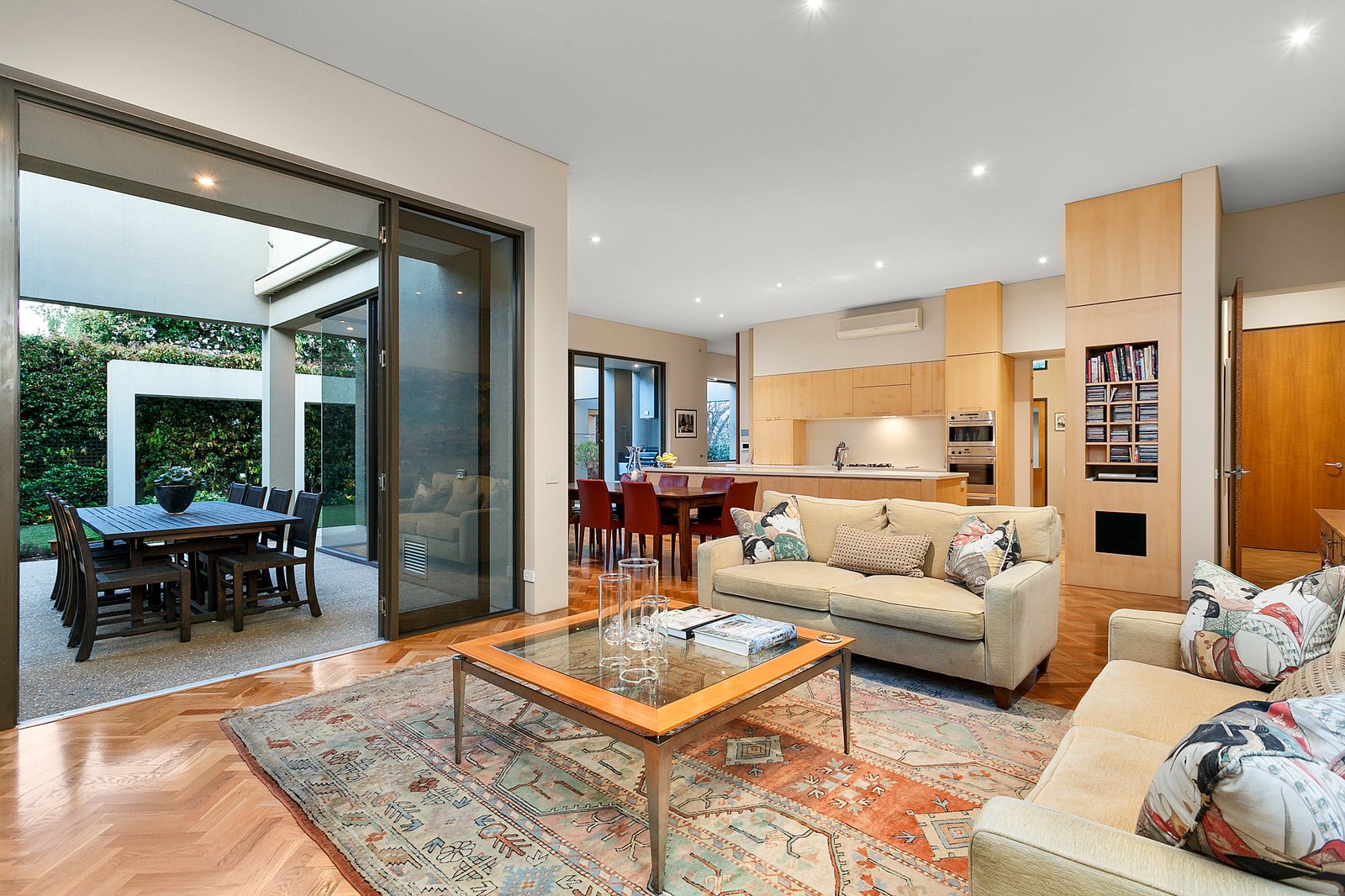 Real Estate and Property in 9 Glyndebourne Avenue, Toorak, VIC