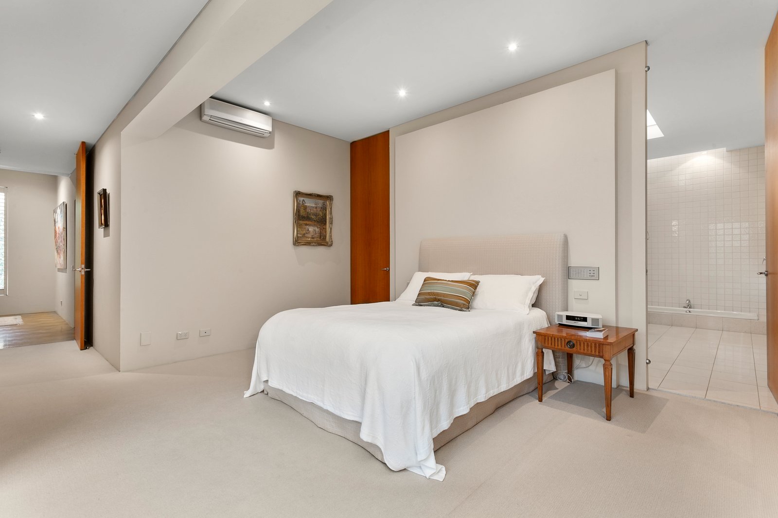 Real Estate and Property in 9 Glyndebourne Avenue, Toorak, VIC