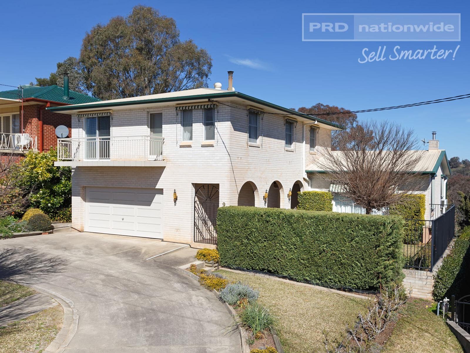 9 Godfrey Street TUMUT 1