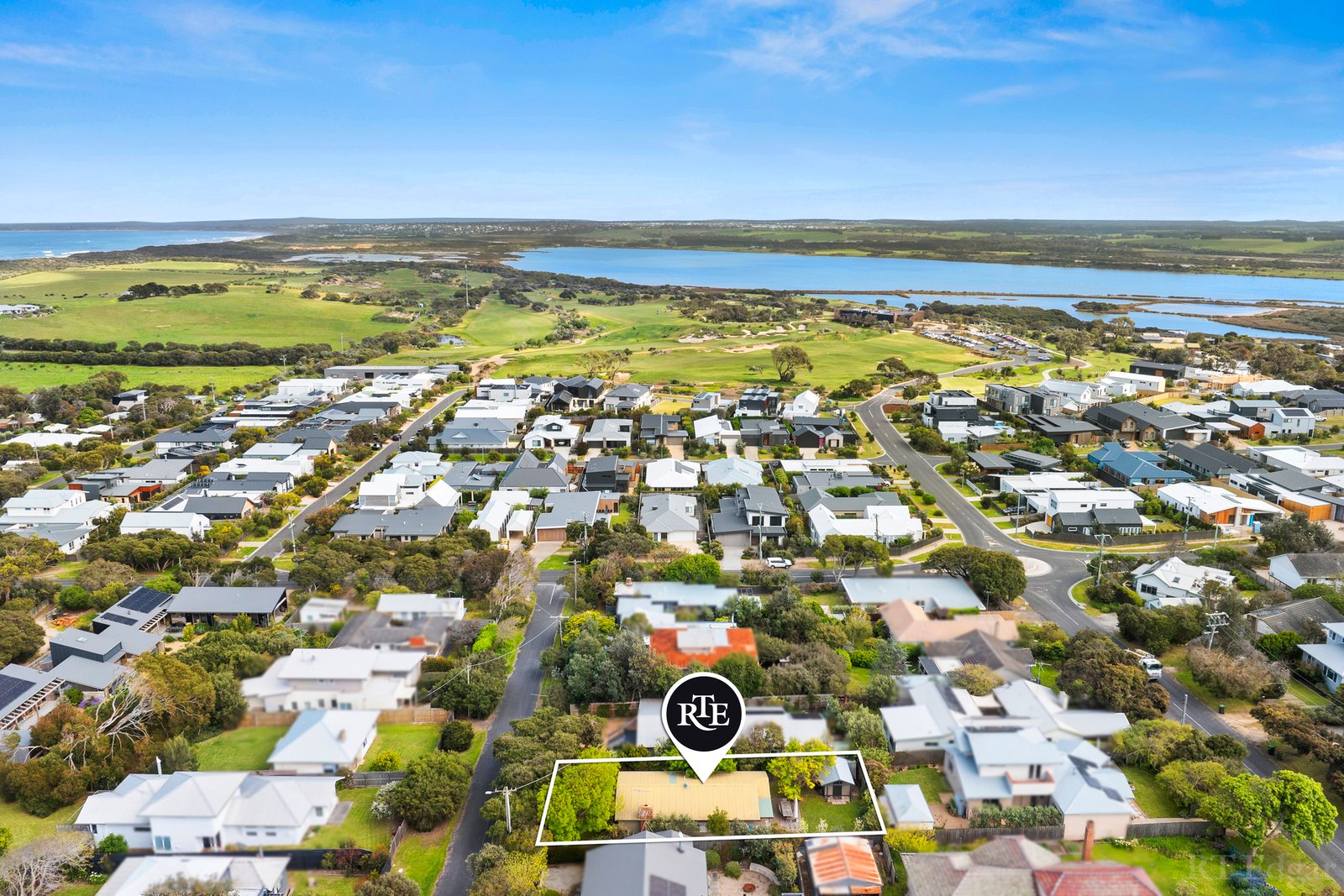 Real Estate and Property in 9 Golightly Street, Point Lonsdale, VIC