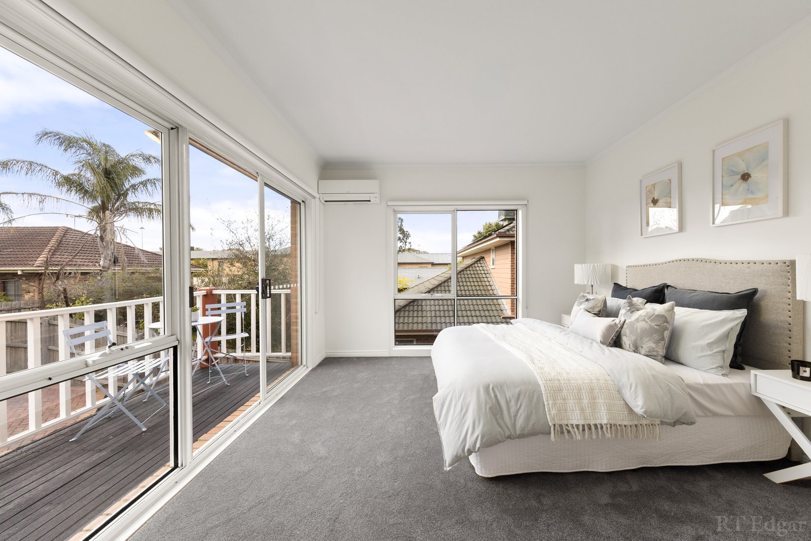 Real Estate and Property in 9 Grace Court, Kew, VIC