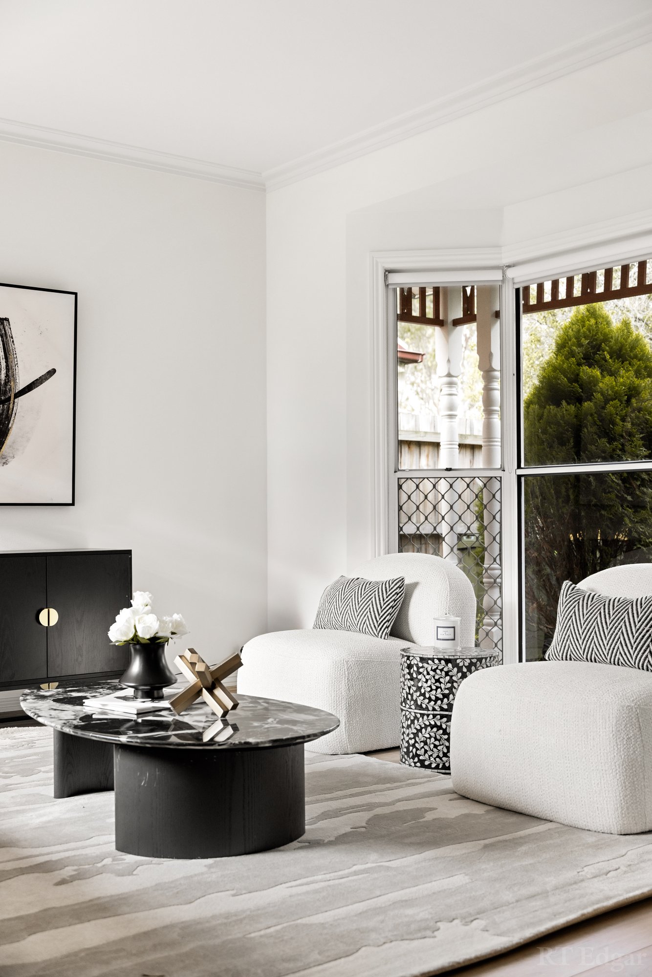 Real Estate and Property in 9 Grace Court, Kew, VIC