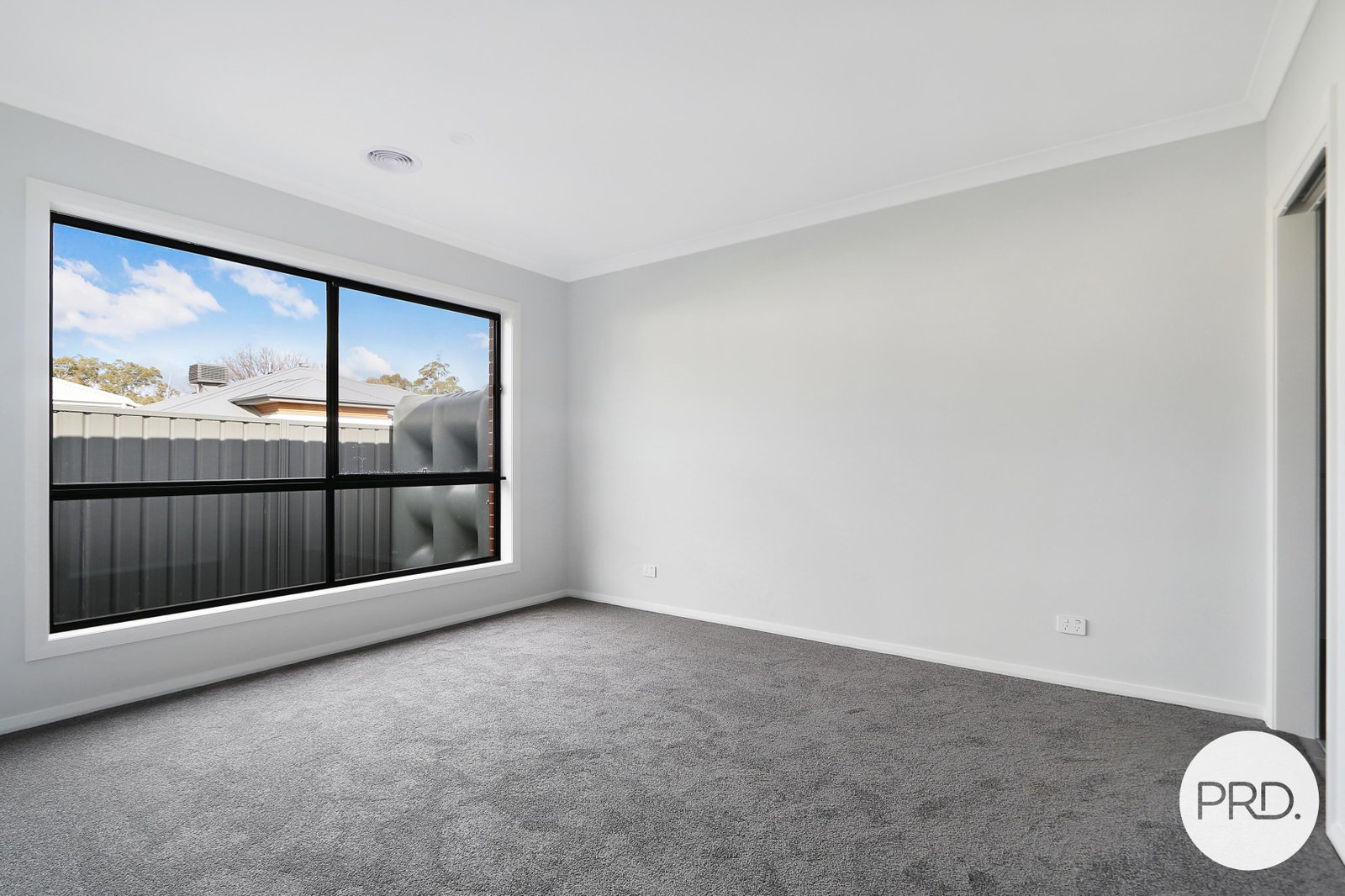 9 Grammar Drive LAVINGTON 7
